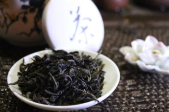 Самый дорогой в мире чай "Да хун пао"