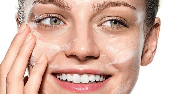 как правильно умываться, как правильно очищать кожу, как смыть макияж с лица, сколько раз в день нужно умываться