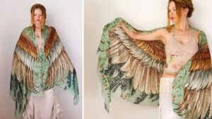 шарф с крыльями
