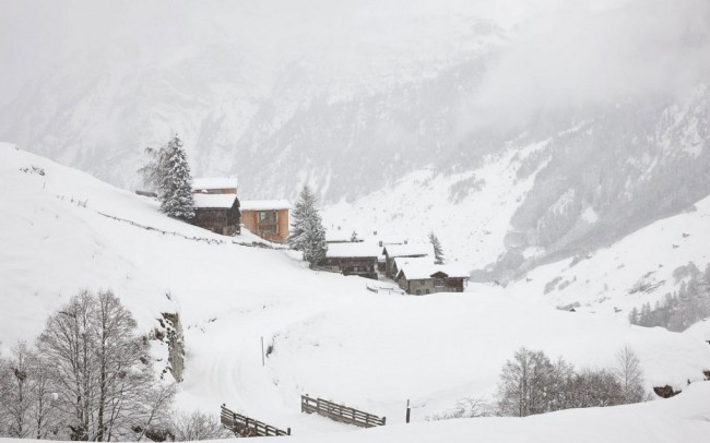 дом в горах Швейцарии