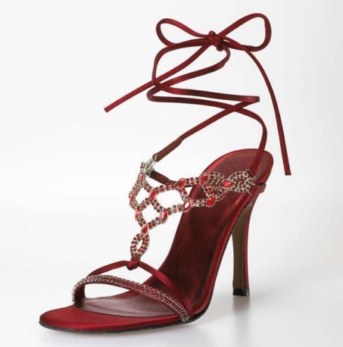 Рубиновые босоножки, рубиновын туфли, Стюарт Вайцман обувь, самая дорогая женская обувь в мире