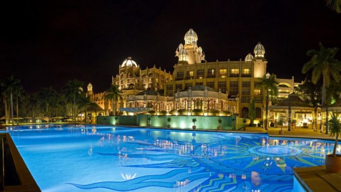 10 самых лучших в мире курортных отелей 