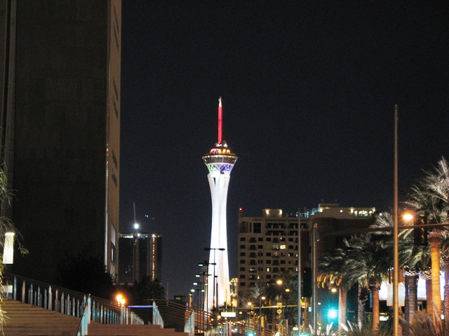 Самое высокое здание в Лас-Вегасе: отель-казино "Стратосфера"